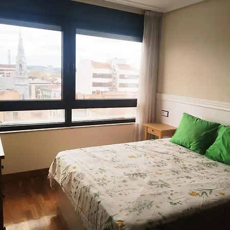 Vista Aviles, Centrico Y Con Parking